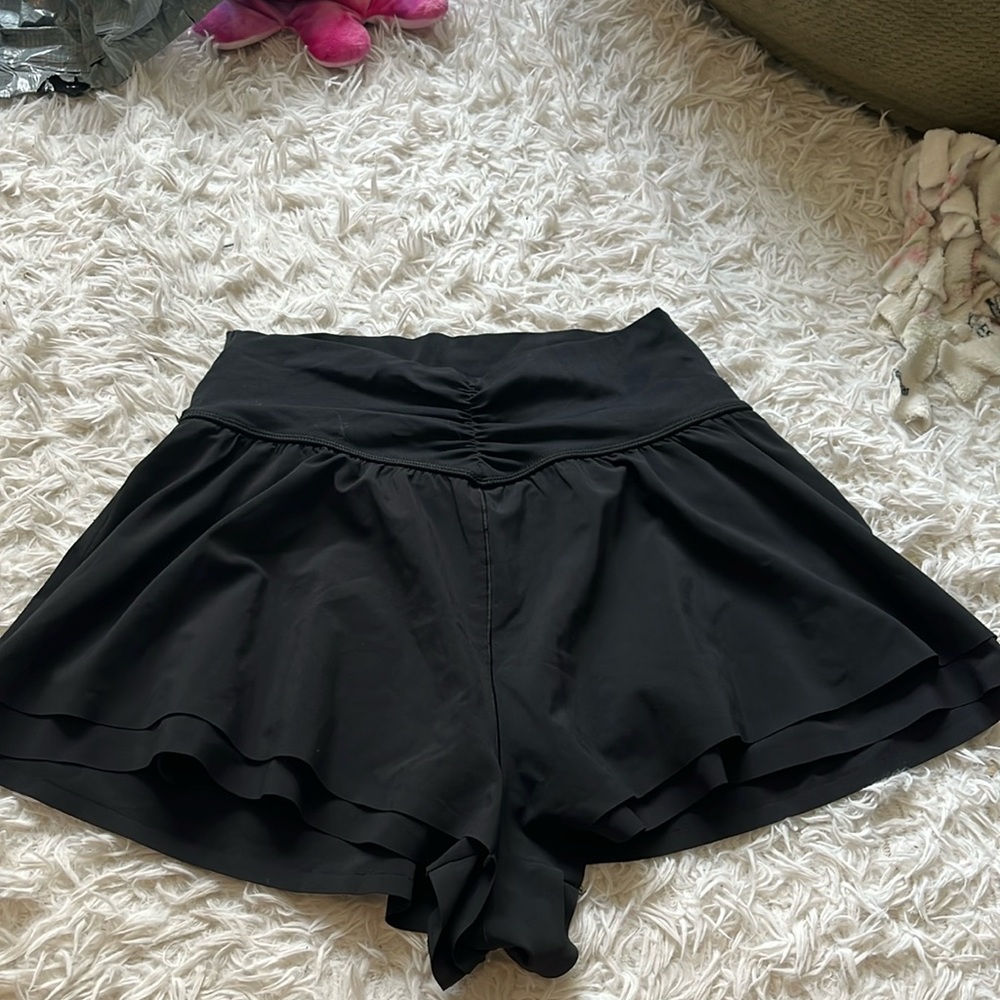 flowy Aerie shorts